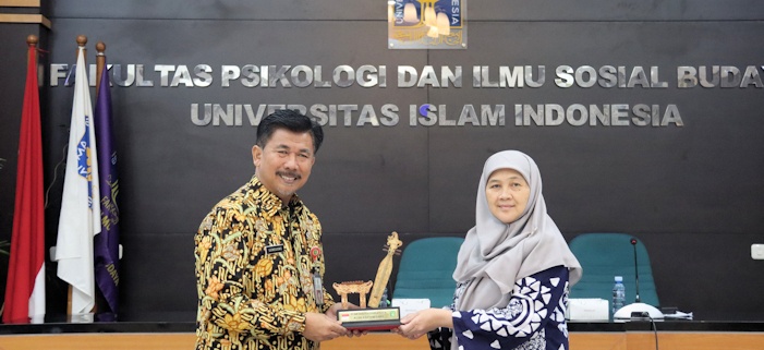 Yogyakarta – Pemerintah Kabupaten Kutai Kartanegara menjalin kerja sama dengan Universitas Islam Indonesia