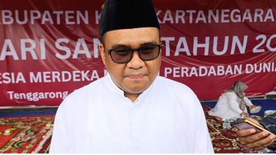 Bupati Kutai Kartanegara (Kukar) Aulia Rahman Basri menggelar pertemuan bersama Ketua dan Pengurus Rukun Tetangga (RT)