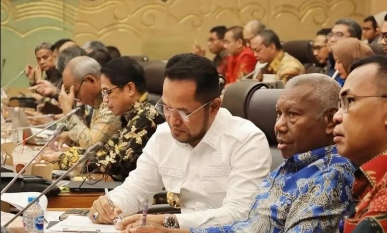 Dalam pertemuan dengan Komisi XII DPR RI di Senayan, Jakarta beberapa waktu lalu, Gubernur Kaltim Rudi Mas'ud, menyampaikan permintaan