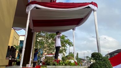 Upacara Peringatan Hari Bakti Pekerjaan Umum ke-80 berlangsung khidmat di halaman Kantor Dinas PUPR Kaltim