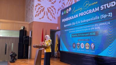 Universitas Mulawarman (FK Unmul) bersama Universitas Lambung Mangkurat (FK ULM) menggelar acara peluncuran bersama program studi spesialis (Sp-1) dan subspesialis (Sp-2)