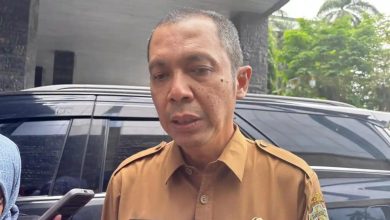 Peningkatan kualitas jalan di Kalimantan Timur terus menjadi perhatian utama pemerintah provinsi. Dinas Pekerjaan Umum Penataan Ruang dan Perumahan Rakyat (PUPR-Pera)